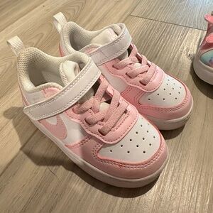 Toddler girl Nike shoes